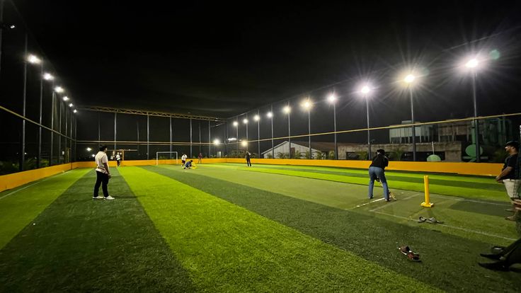 Pitch A photo
